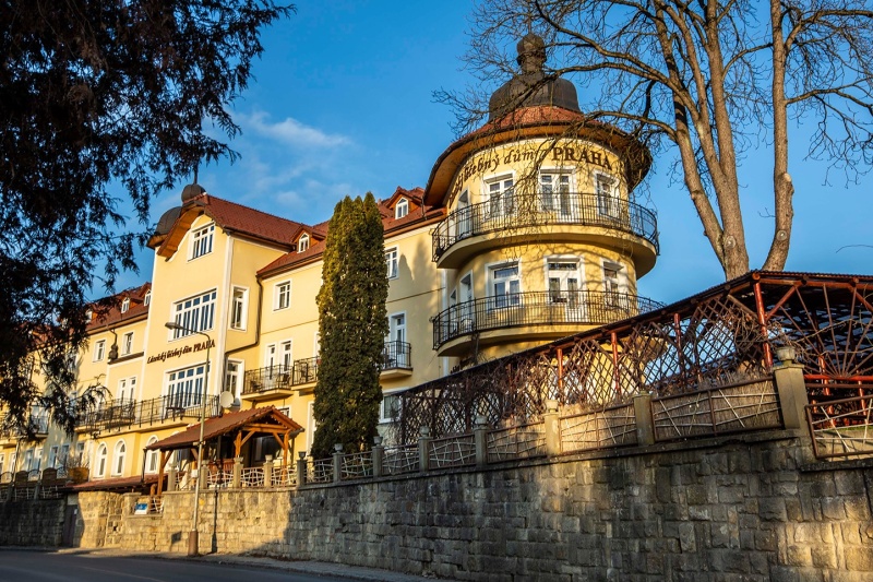 Hotel Praha Luha